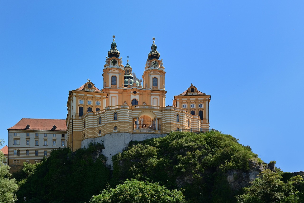 Transfer from Cesky Krumlov to Melk